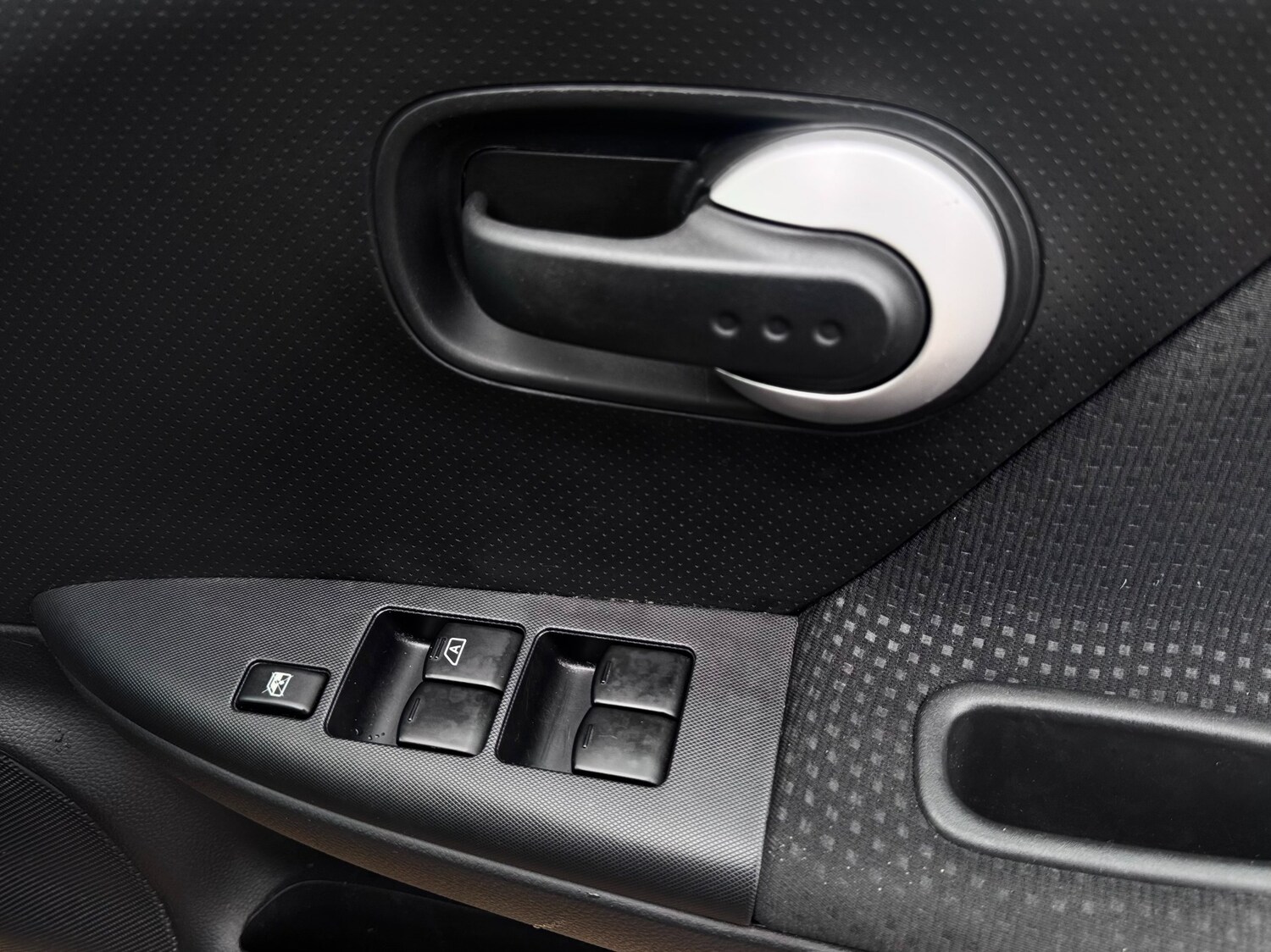 Used Nissan Note 2011 for sale - 77404644: Photo 43