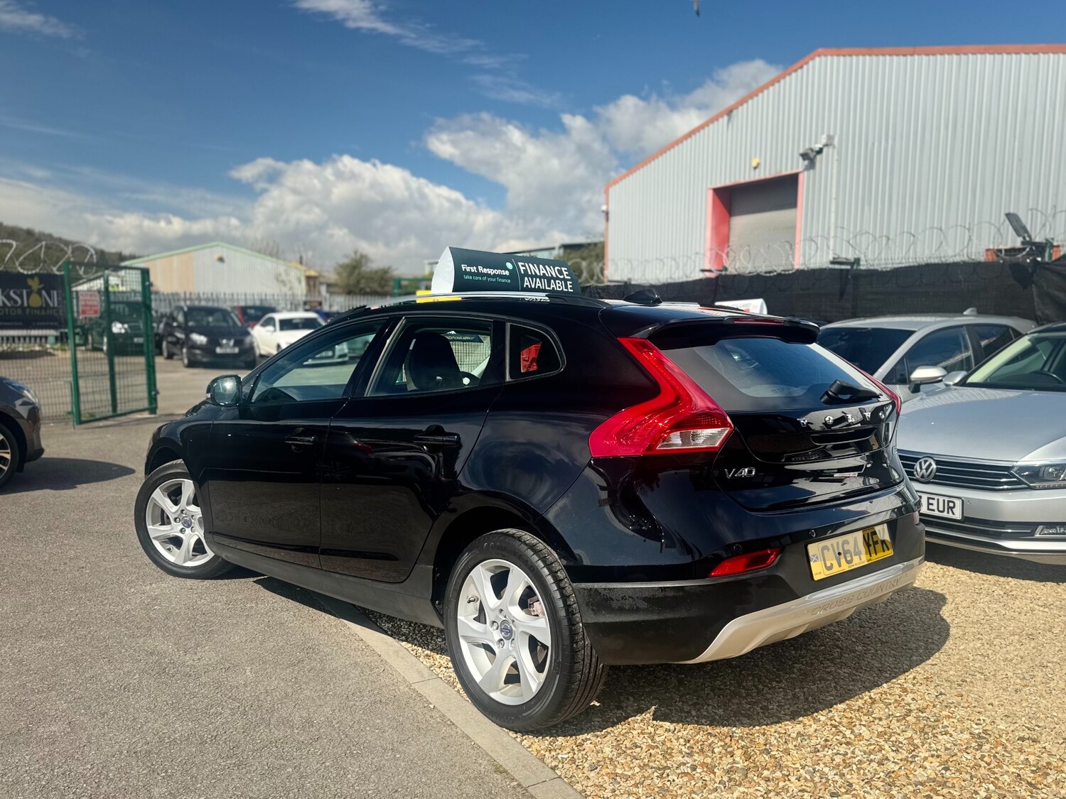 Used Volvo V40 2014 for sale - 78178353: Photo 6
