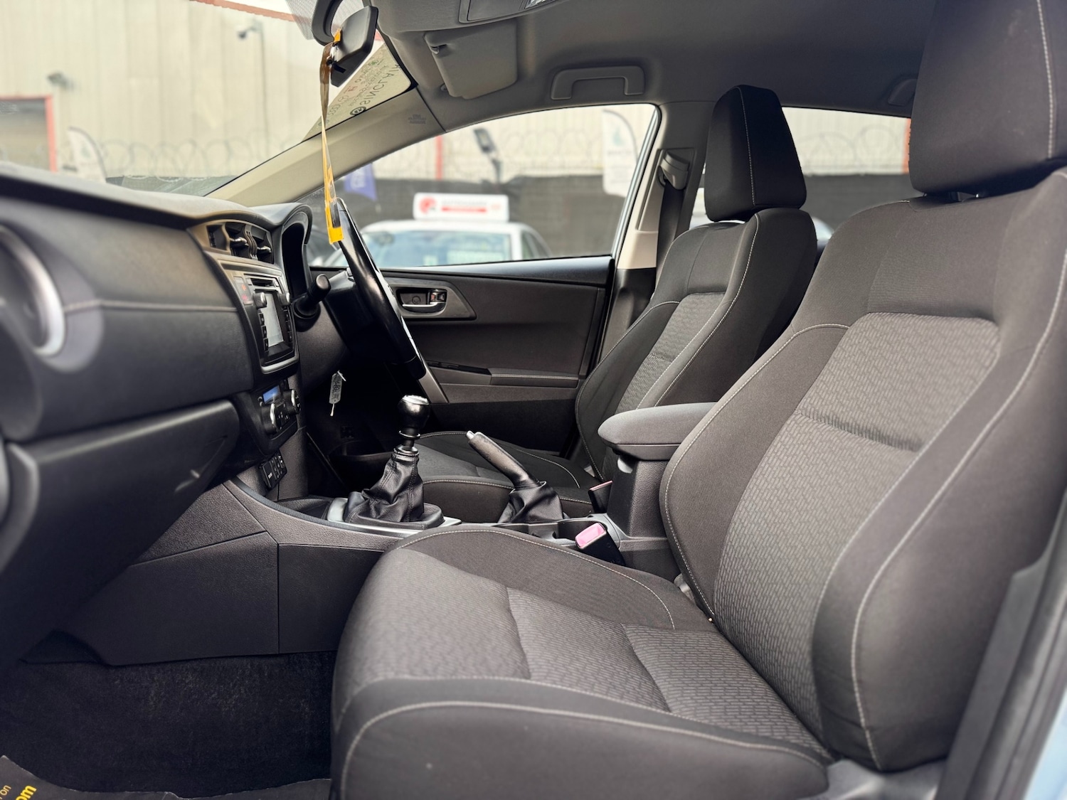 Used Toyota Auris 2015 for sale - 76578249: Photo 42