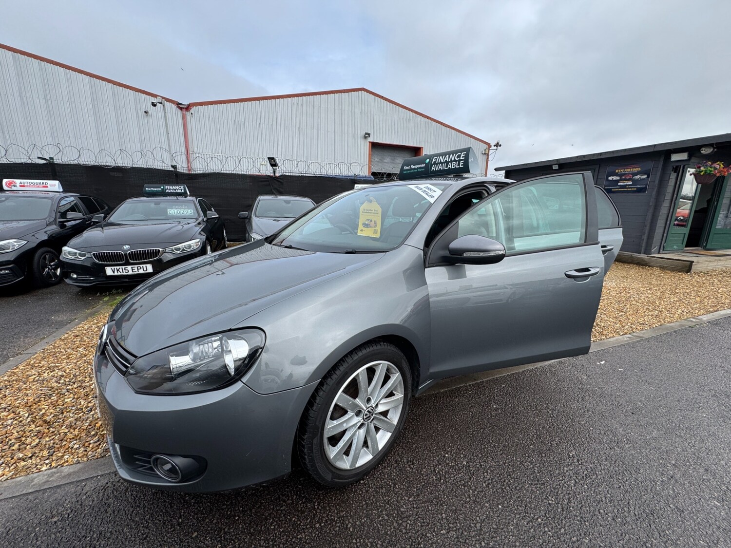 Used Volkswagen Golf 2012 for sale - 77543836: Photo 41