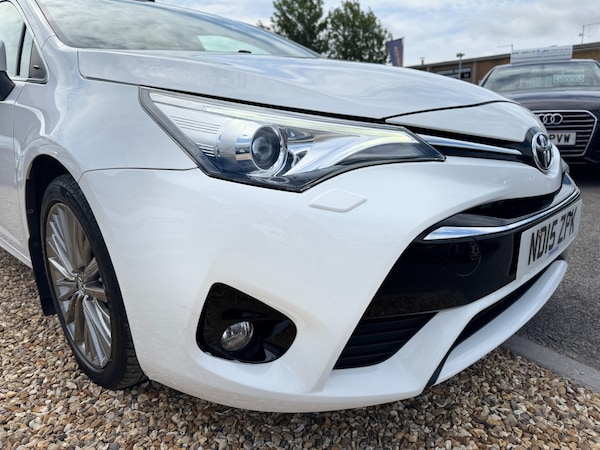 Used Toyota Avensis 2015 for sale - 76236433: Photo 36