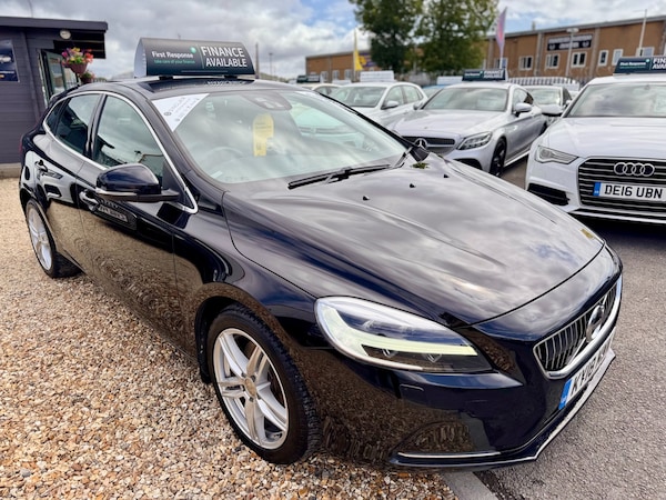 Used Volvo V40 2018 for sale - 76193491: Photo 14