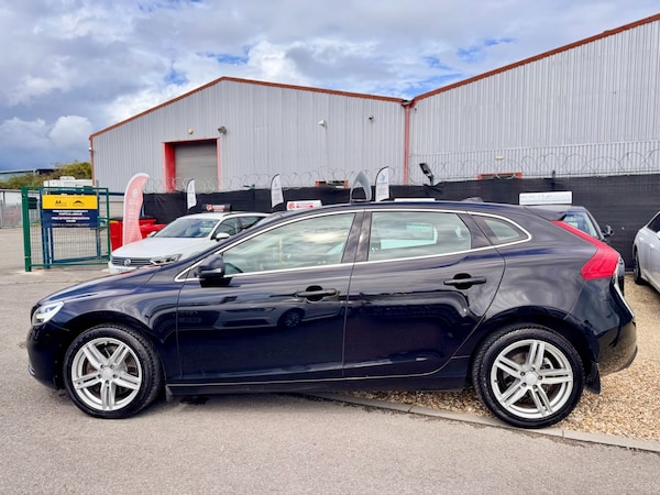 Used Volvo V40 2018 for sale - 76193491: Photo 16