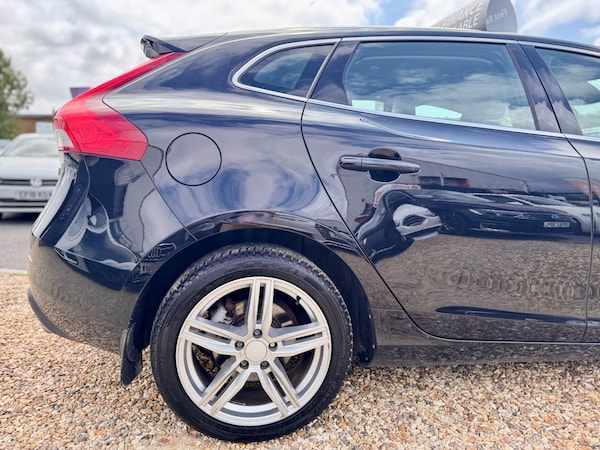 Used Volvo V40 2018 for sale - 76193491: Photo 22