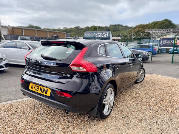 Used Volvo V40 2018 for sale - 76193491: Photo 5
