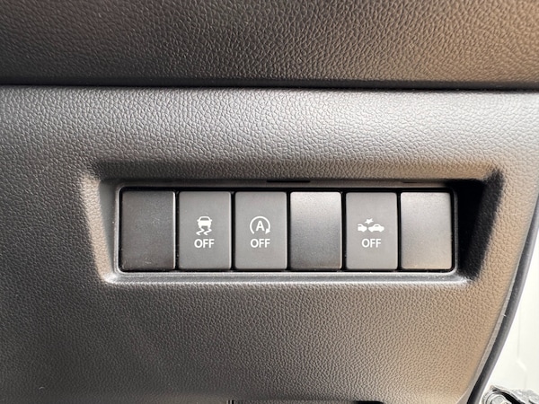 Used Suzuki Swift 2021 for sale - 76236940: Photo 27