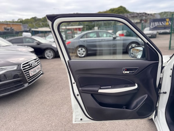 Used Suzuki Swift 2021 for sale - 76236940: Photo 42