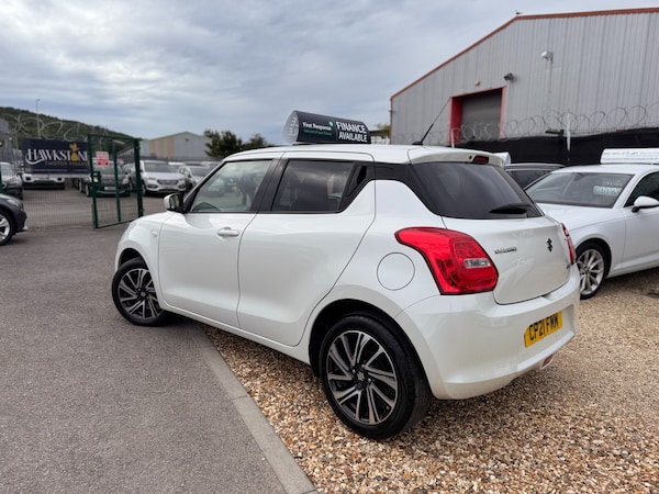 Used Suzuki Swift 2021 for sale - 76236940: Photo 6