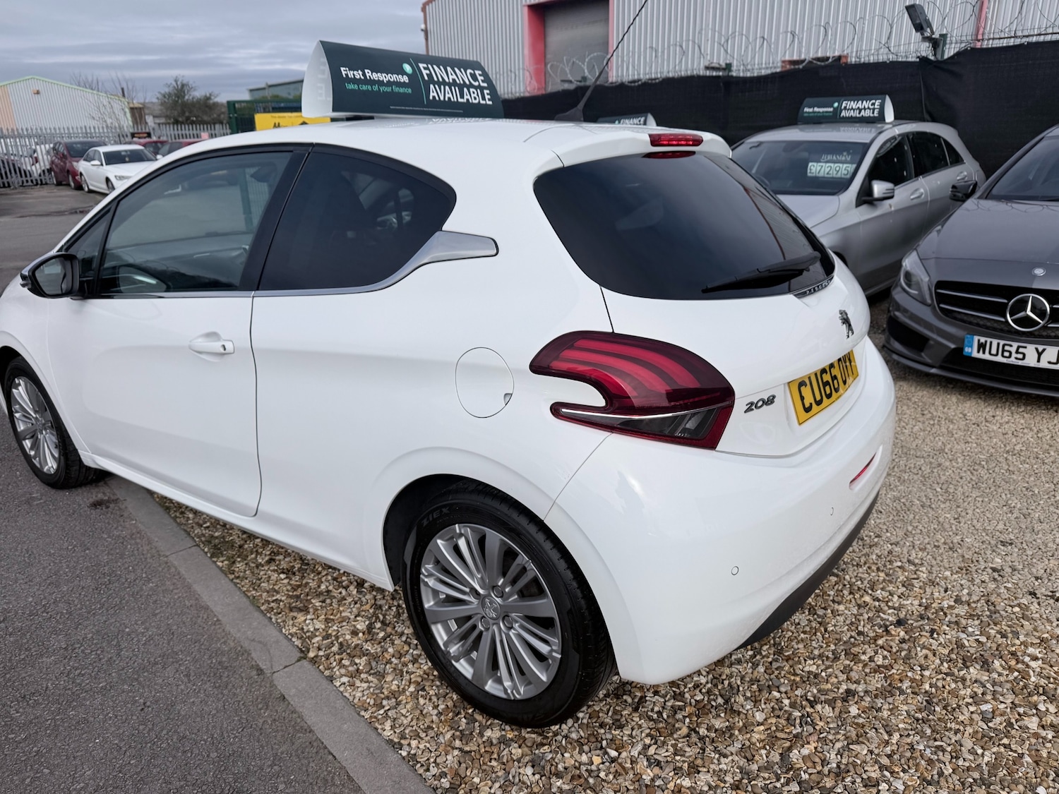 Used Peugeot 208 2016 for sale - 77802884: Photo 15