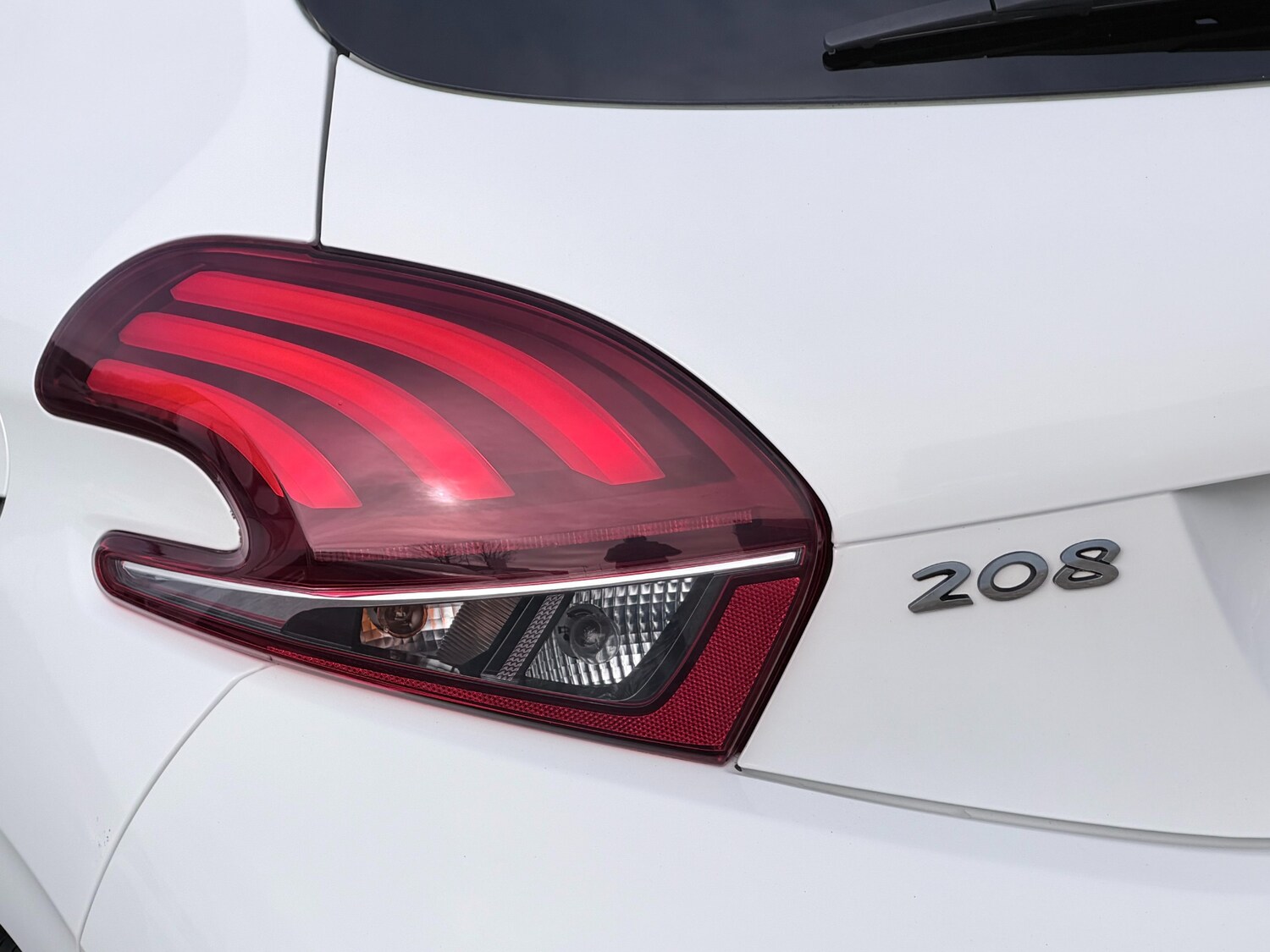 Used Peugeot 208 2016 for sale - 77802884: Photo 40