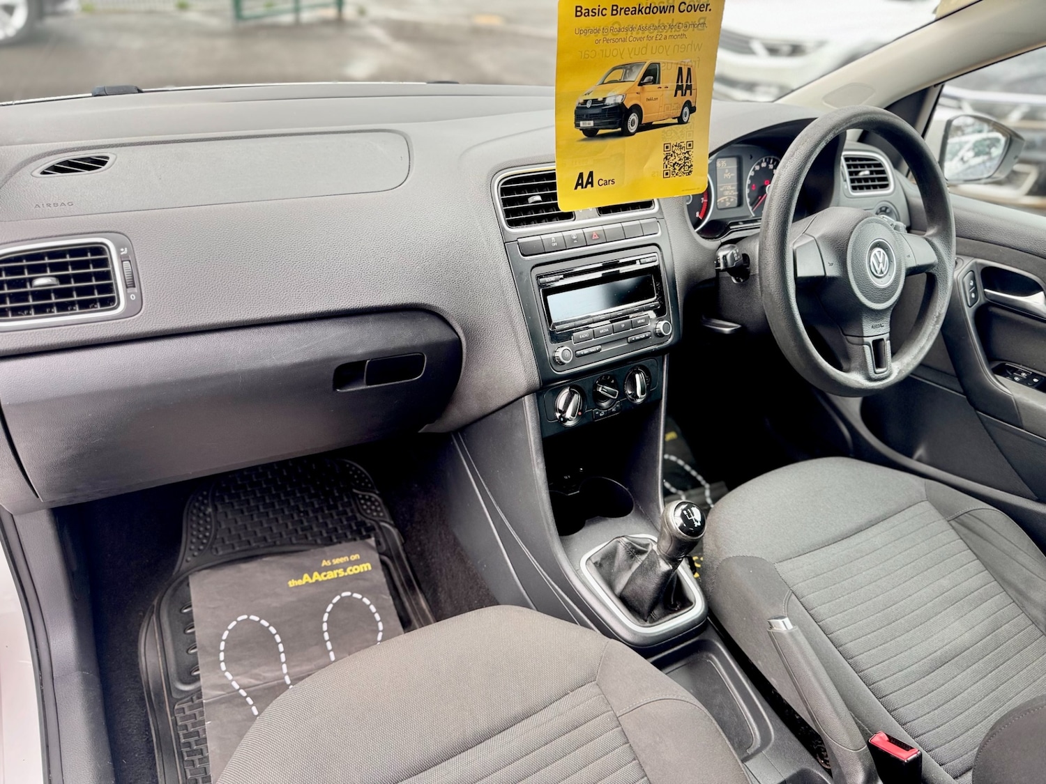 Used Volkswagen Polo 2012 for sale - 76383289: Photo 18