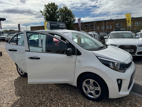 Used Kia Picanto 2018 for sale - 76236842: Photo 42
