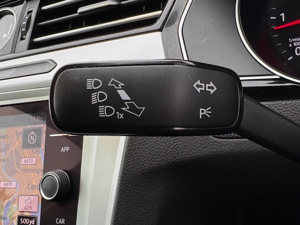 Used Volkswagen Passat 2018 for sale - 76237108: Photo 32