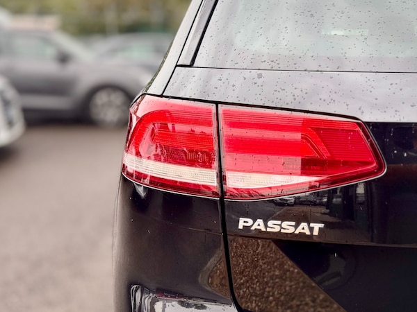 Used Volkswagen Passat 2018 for sale - 76237108: Photo 48