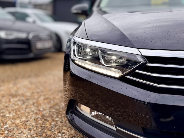 Used Volkswagen Passat 2018 for sale - 76237108: Photo 51