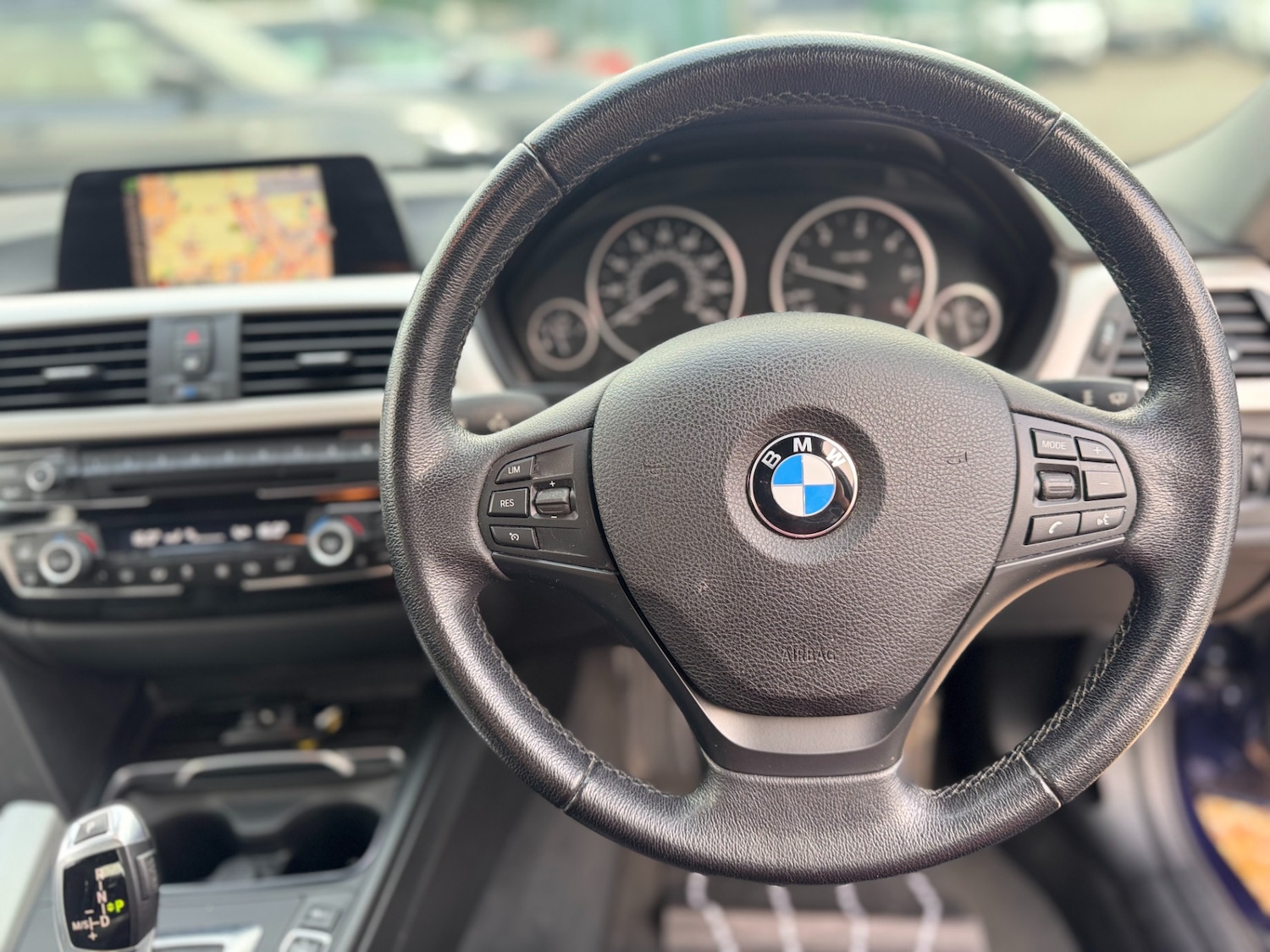 Used BMW 3 Series 2016 for sale - 76192913: Photo 28