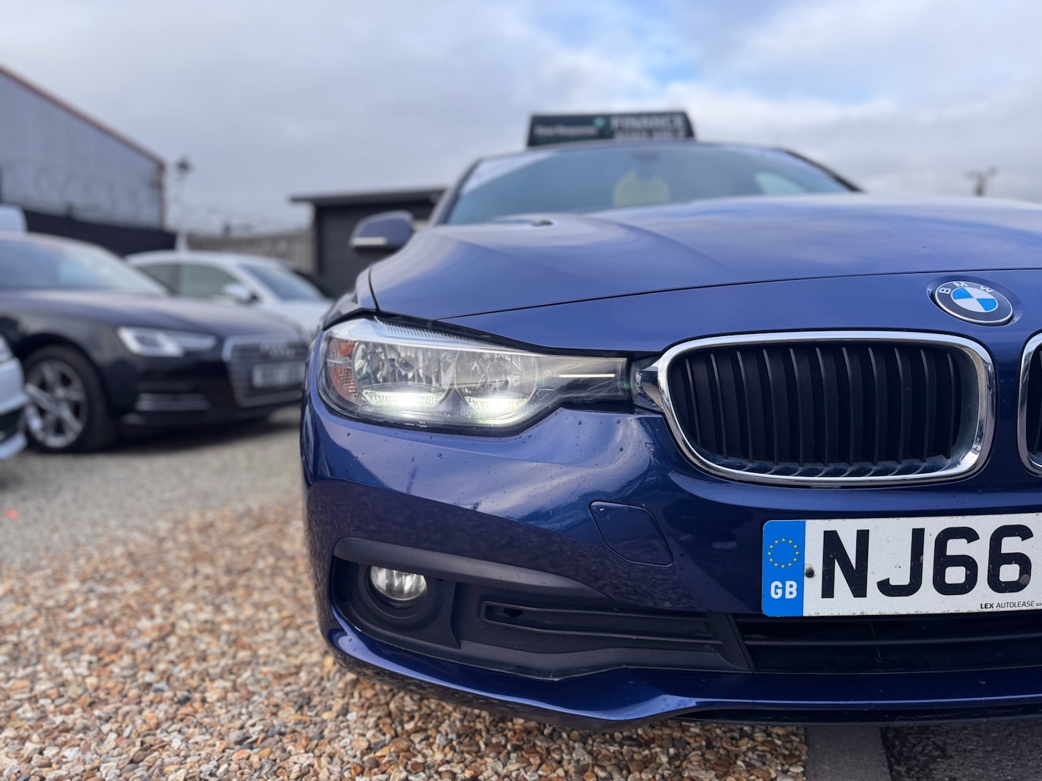 Used BMW 3 Series 2016 for sale - 76192913: Photo 48