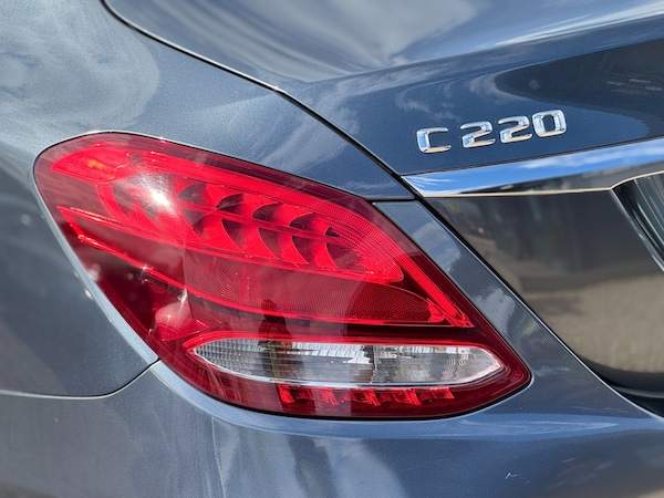 Used Mercedes-Benz C-Class 2015 for sale - 76236465: Photo 41