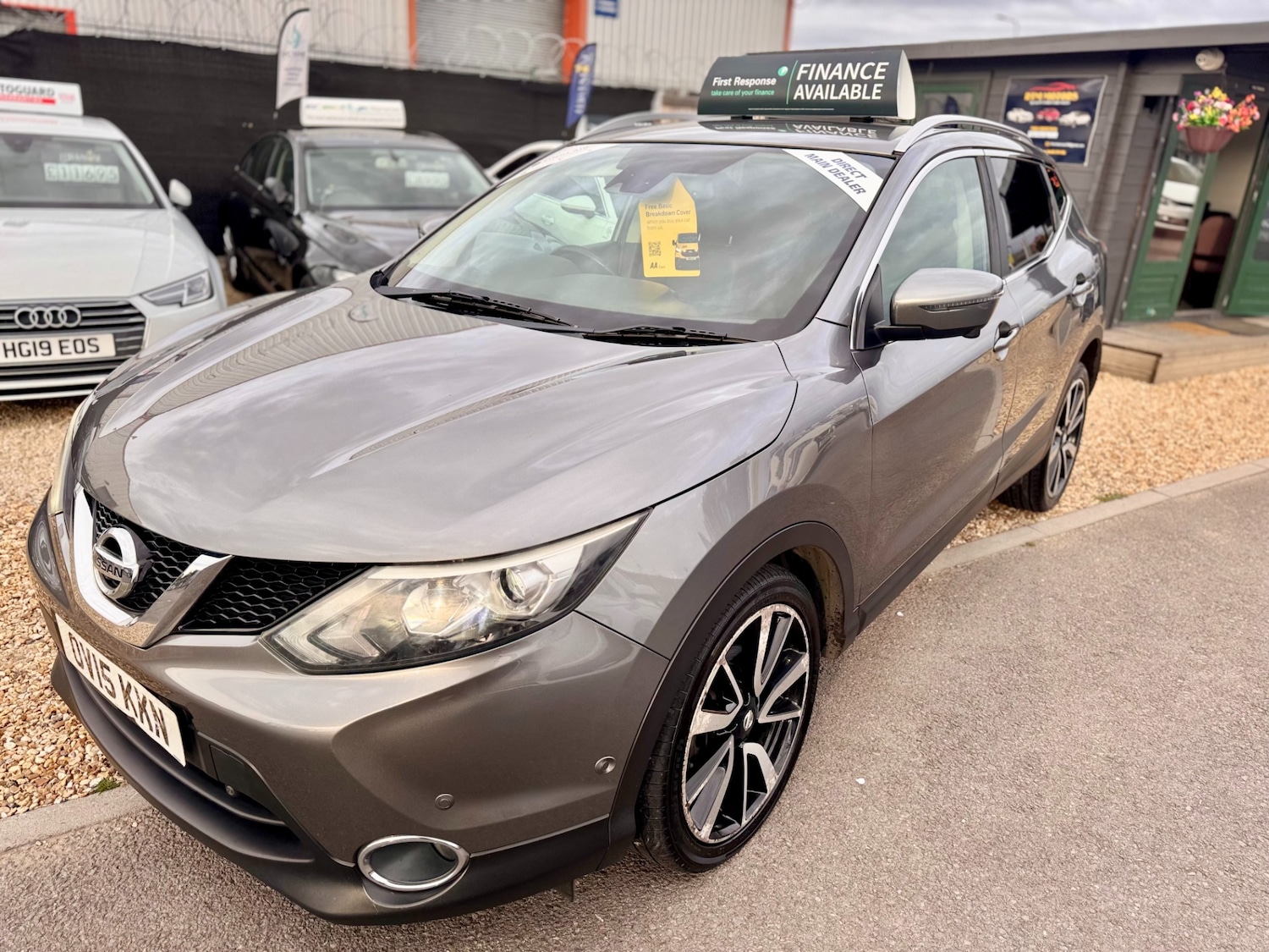Used Nissan Qashqai 2015 for sale - 76384567: Photo 17