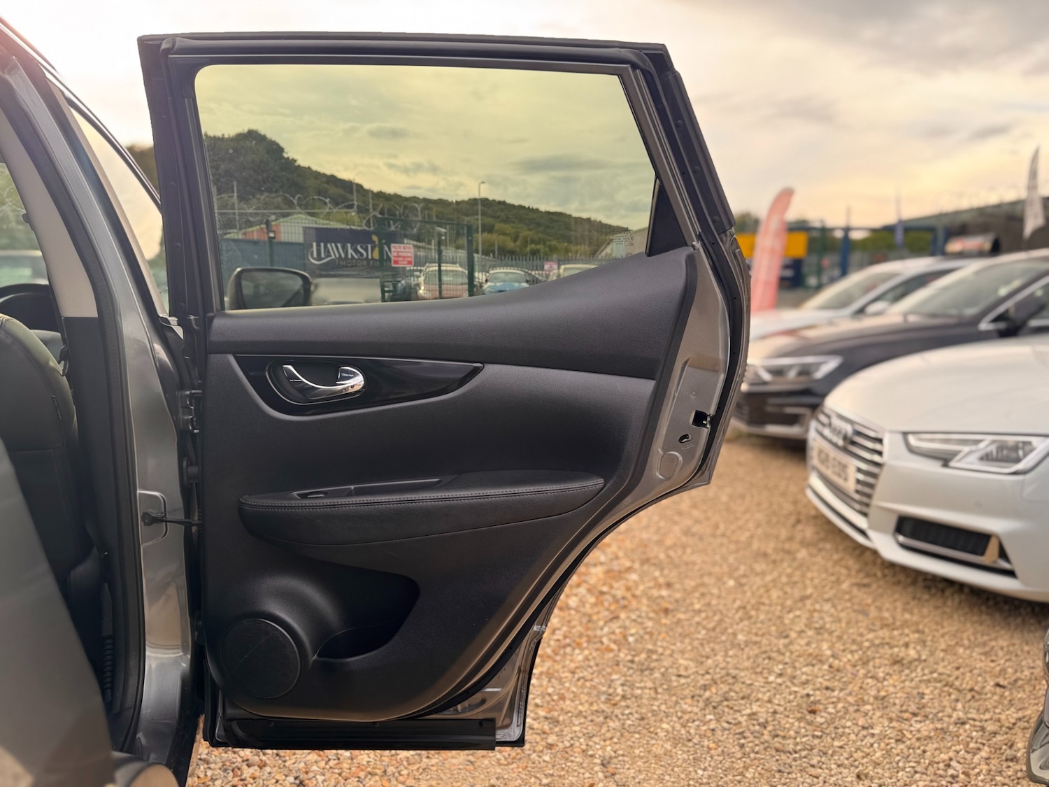 Used Nissan Qashqai 2015 for sale - 76384567: Photo 38