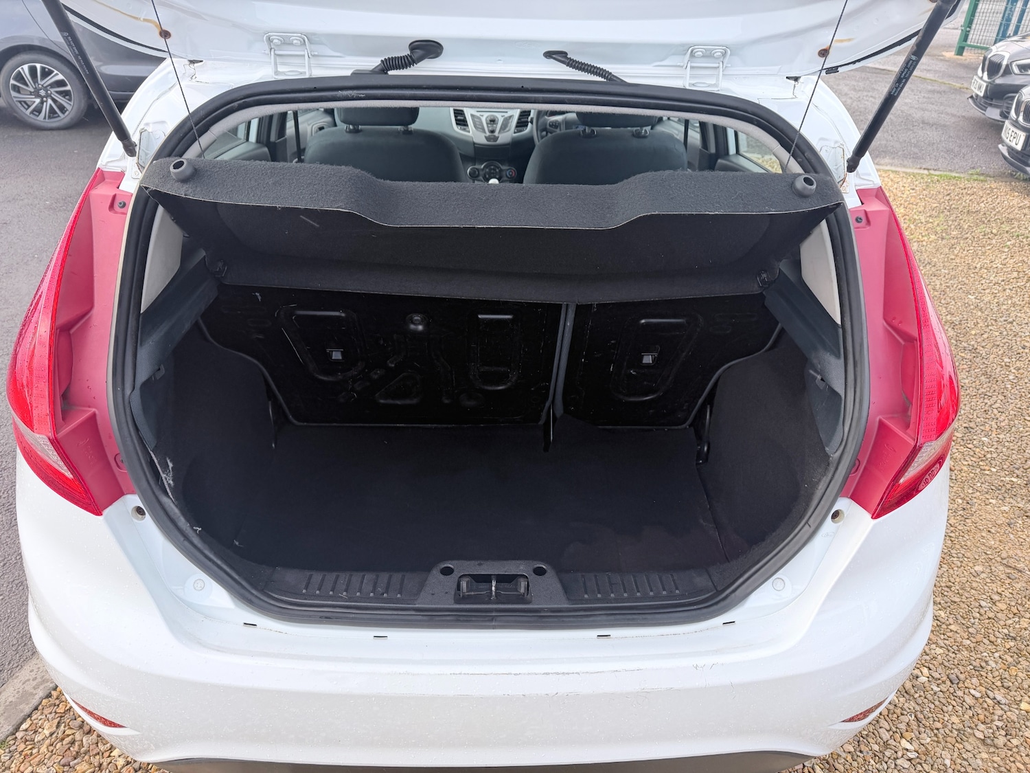 Used Ford Fiesta 2010 for sale - 77339283: Photo 18