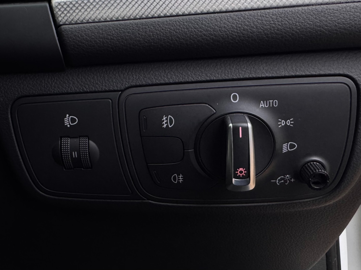 Used Audi A6 2012 for sale - 77168110: Photo 27