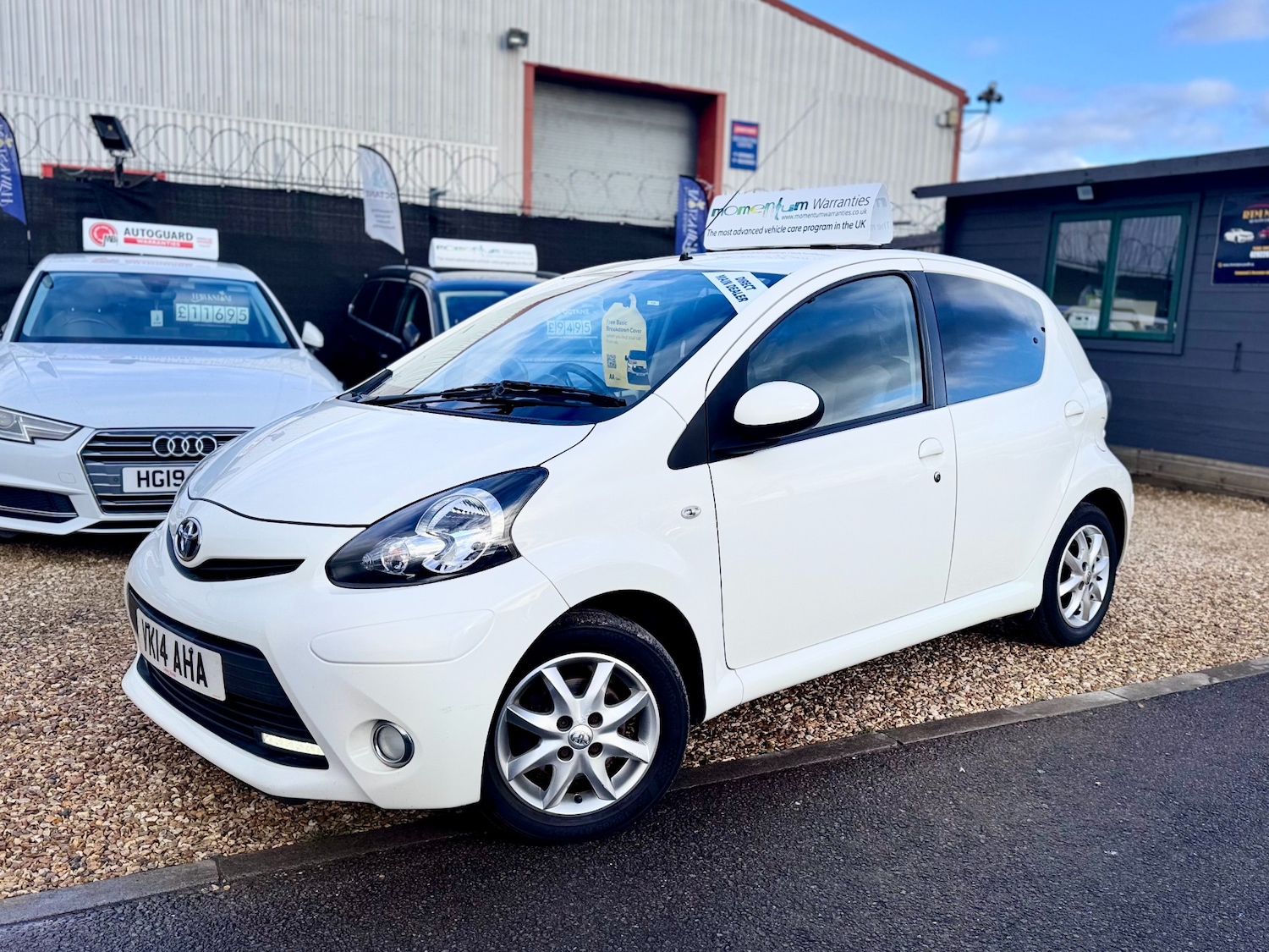 Used Toyota AYGO 2014 for sale - 76947184: Photo 3