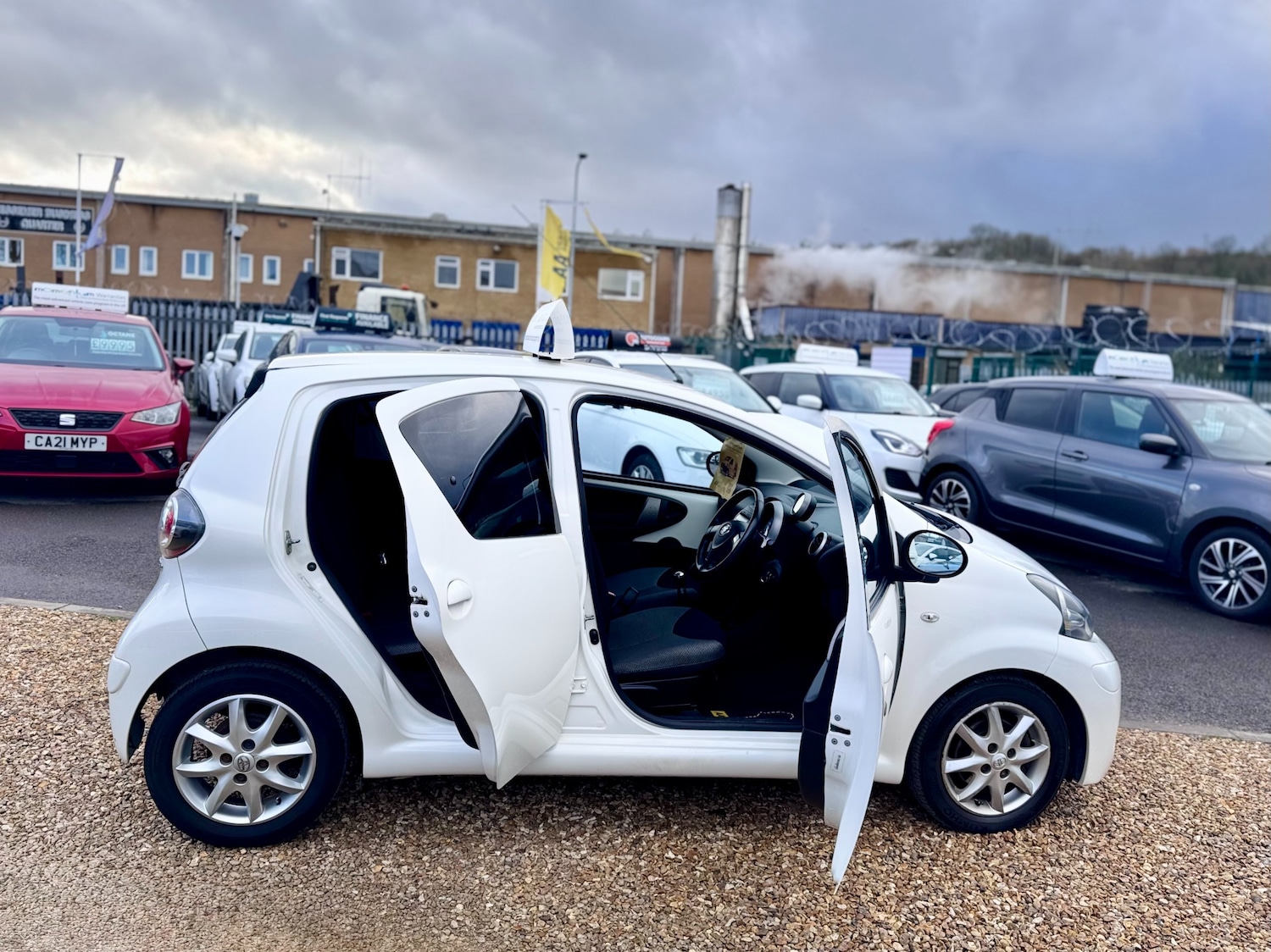 Used Toyota AYGO 2014 for sale - 76947184: Photo 30