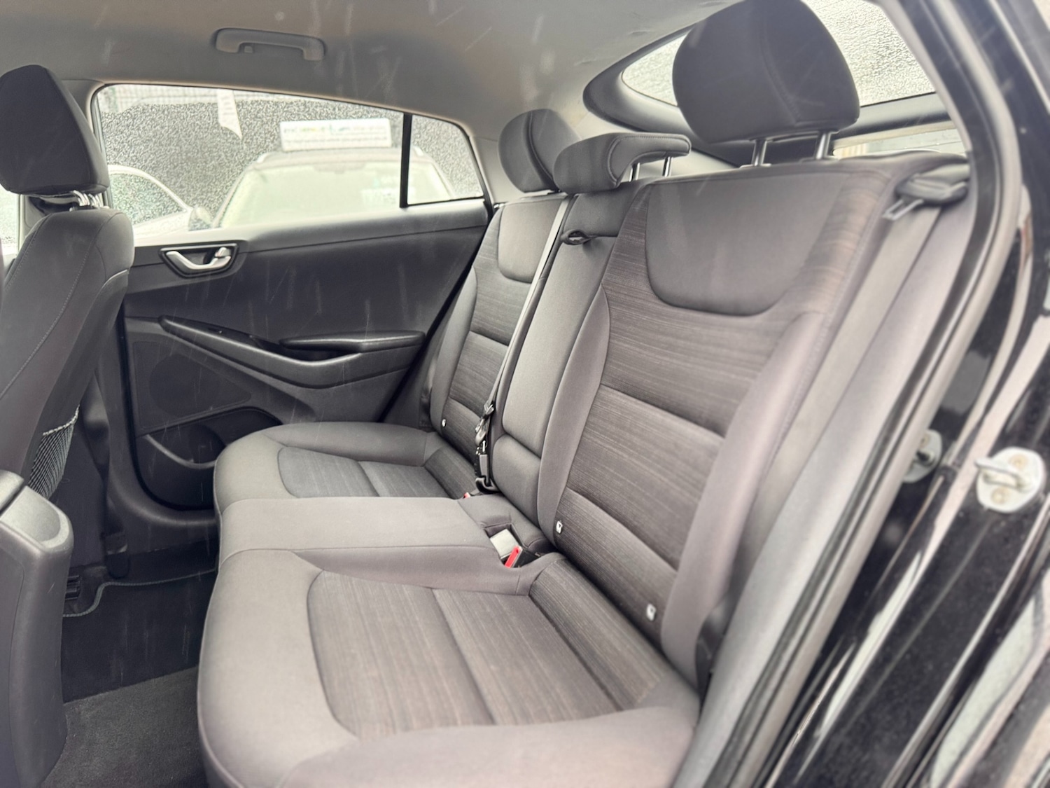 Used Hyundai IONIQ 2017 for sale - 77324697: Photo 40