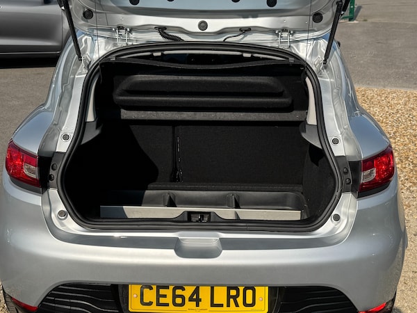 Used Renault Clio 2014 for sale - 76234943: Photo 18