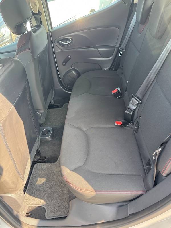 Used Renault Clio 2014 for sale - 76234943: Photo 37
