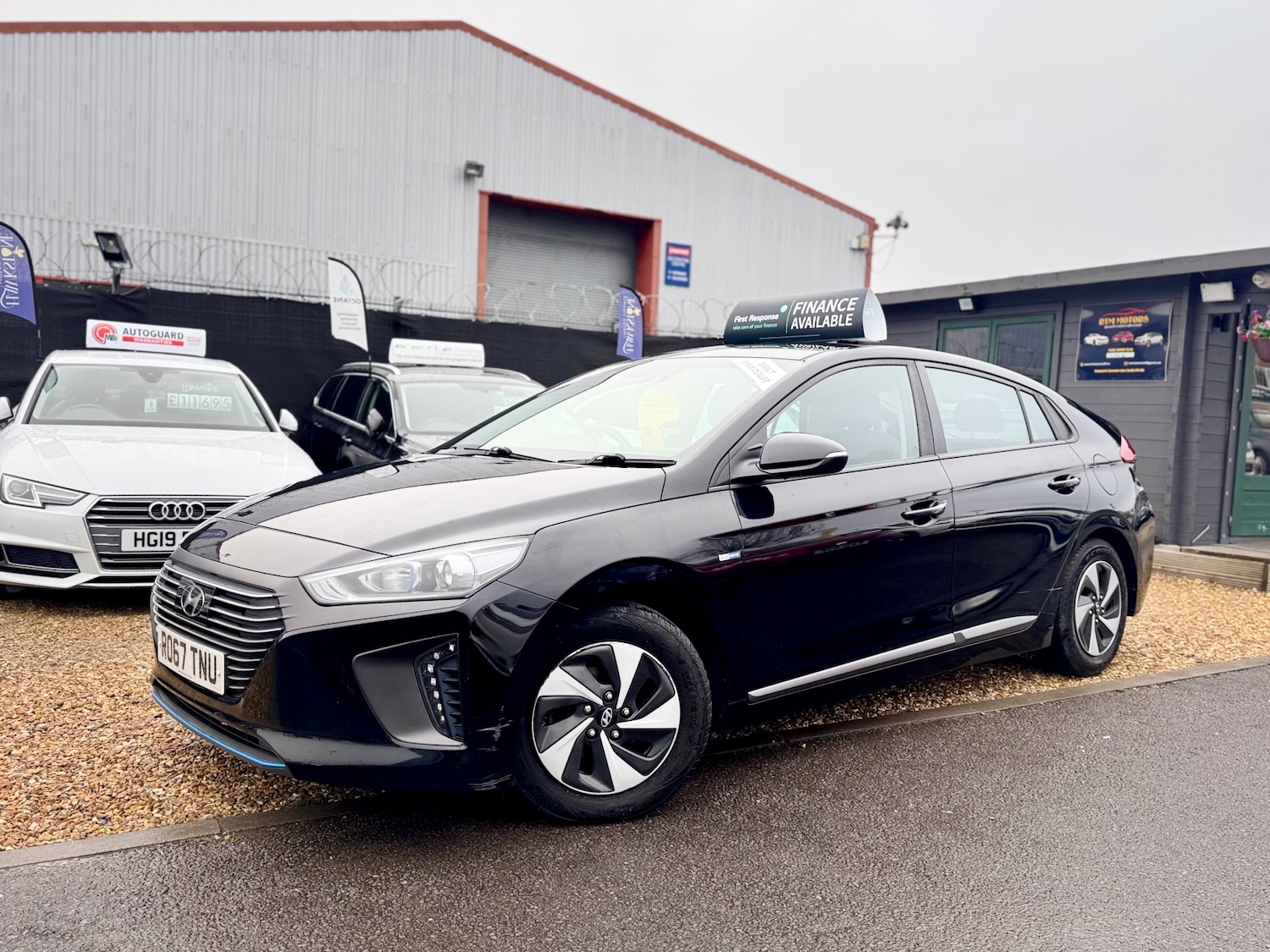 Used Hyundai IONIQ 2017 for sale - 77103902: Photo 3