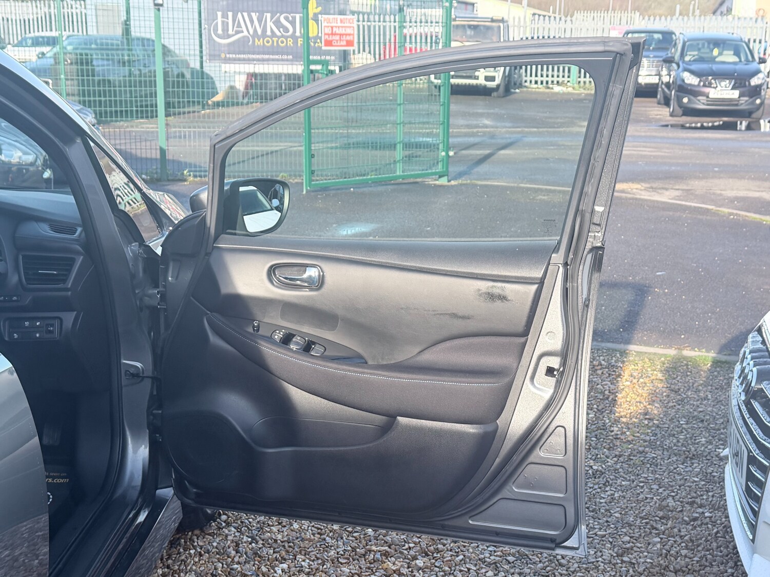 Used Nissan Leaf 2020 for sale - 77950956: Photo 23