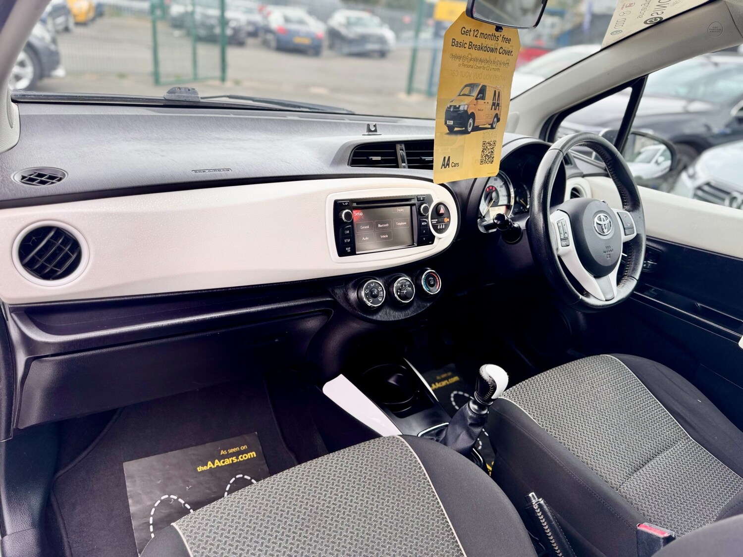 Used Toyota Yaris 2013 for sale - 77578821: Photo 19