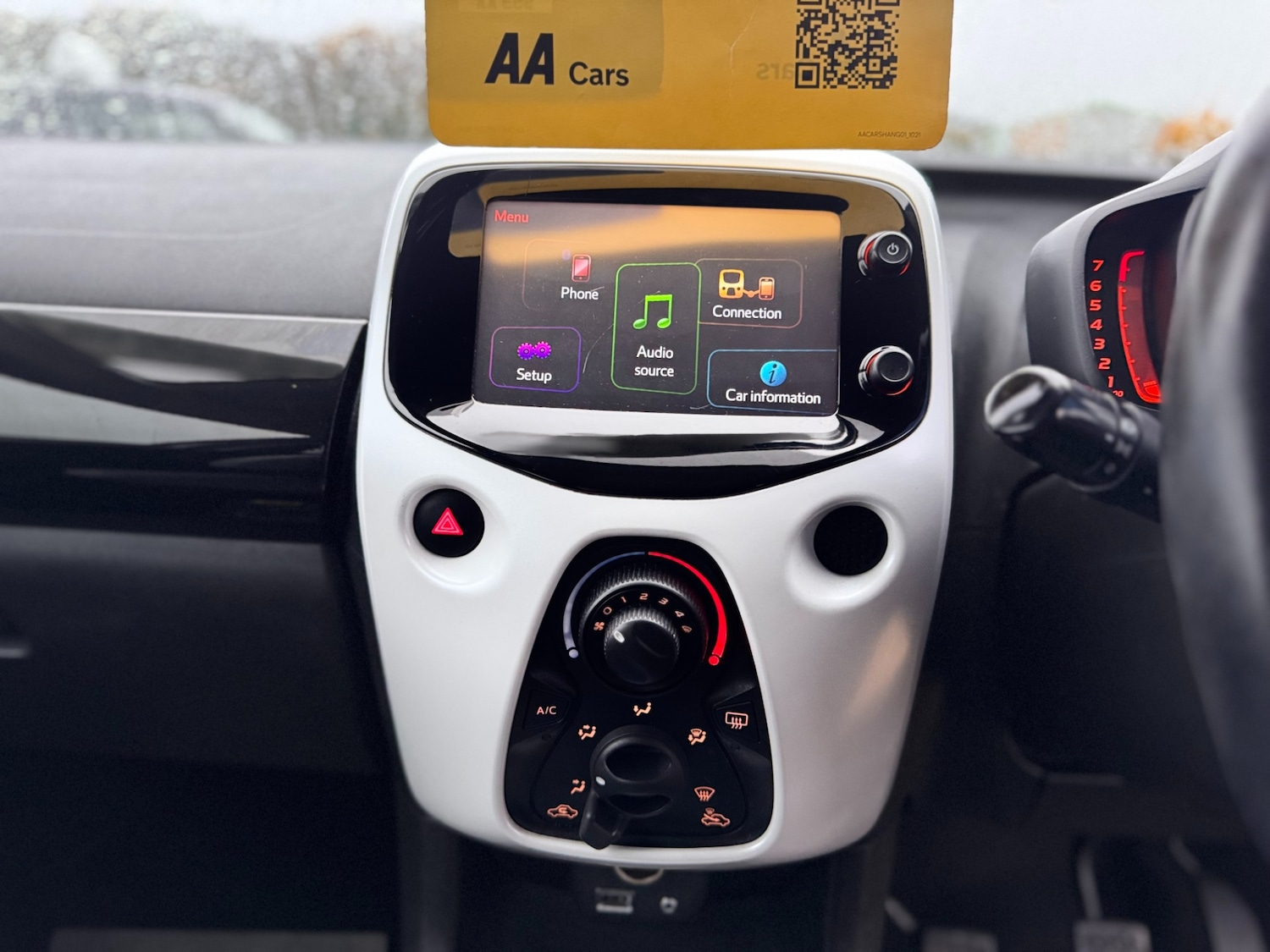 Used Toyota AYGO 2017 for sale - 77149535: Photo 34