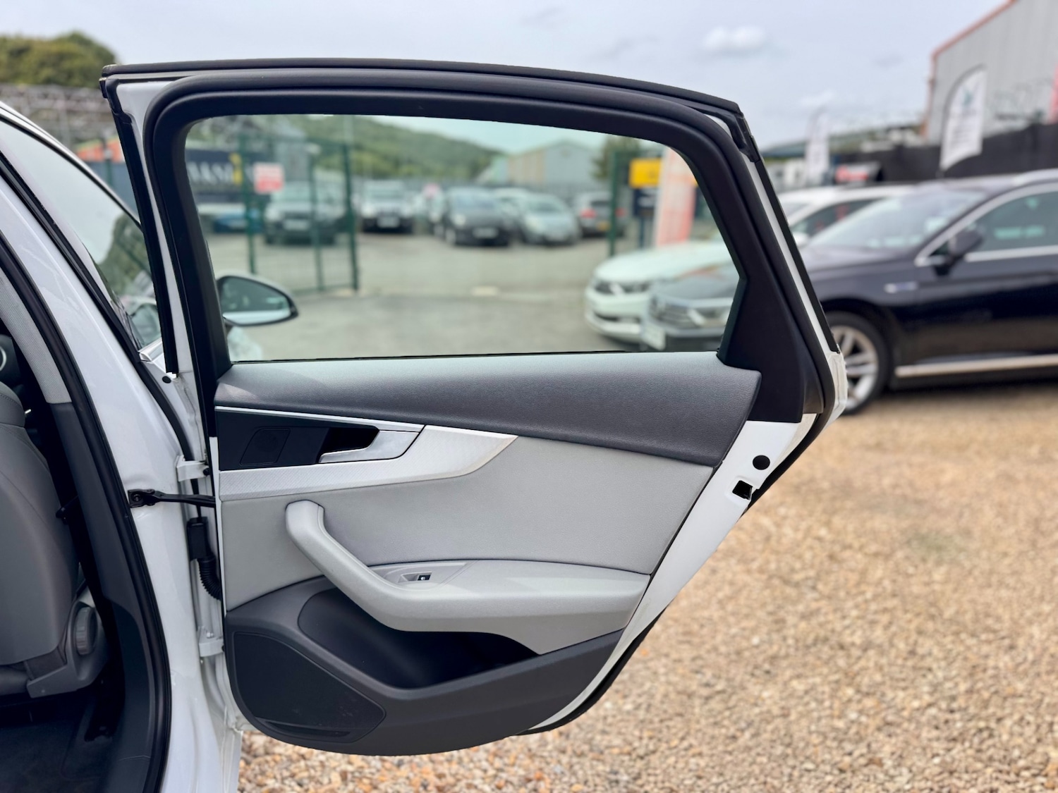 Used Audi A4 2019 for sale - 76545505: Photo 42