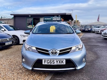 Used Toyota Auris 2015 for sale - 76763331: Photo