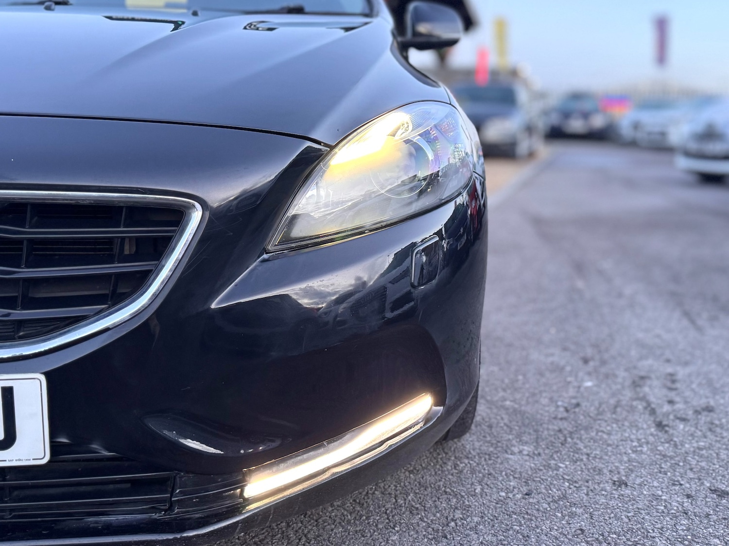 Used Volvo V40 2015 for sale - 76682304: Photo 49