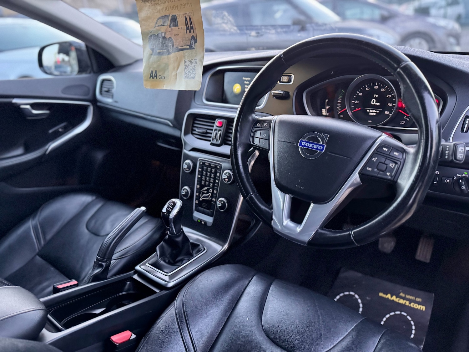 Used Volvo V40 2015 for sale - 76949418: Photo 36