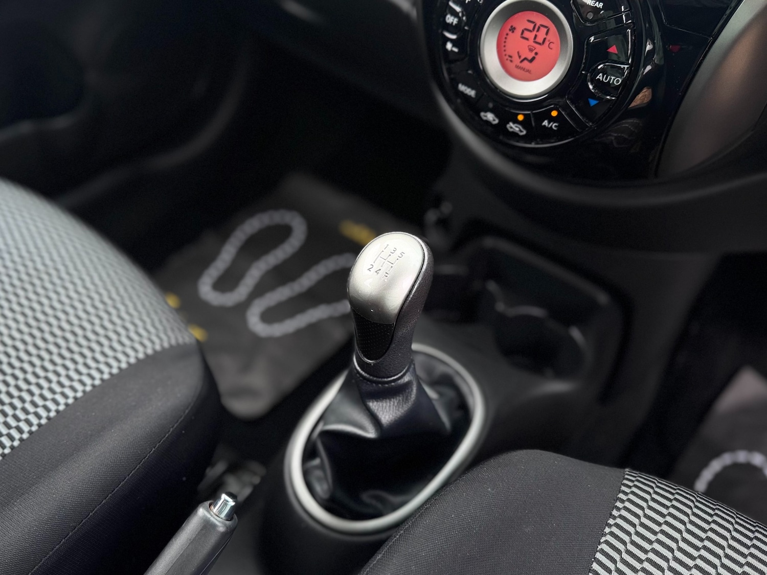 Used Nissan Micra 2016 for sale - 77168361: Photo 35