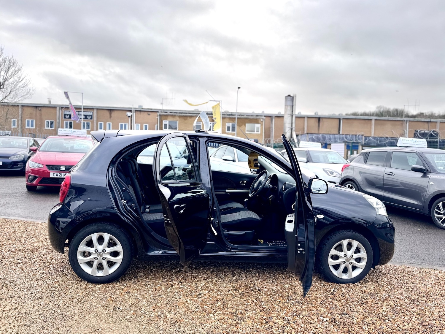 Used Nissan Micra 2016 for sale - 77168361: Photo 44