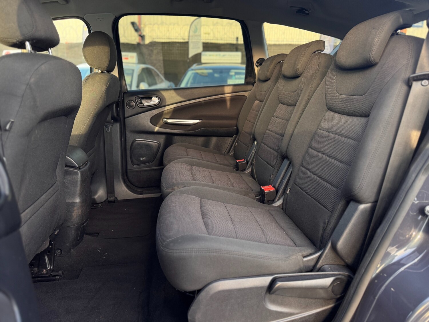 Used Ford S-Max 2015 for sale - 76682079: Photo 42