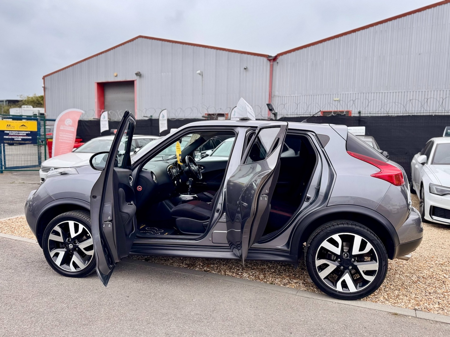 Used Nissan Juke 2013 for sale - 76157316: Photo 44