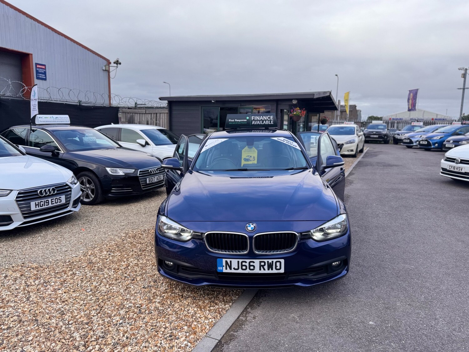 Used BMW 3 Series 2016 for sale - 76859605: Photo 44