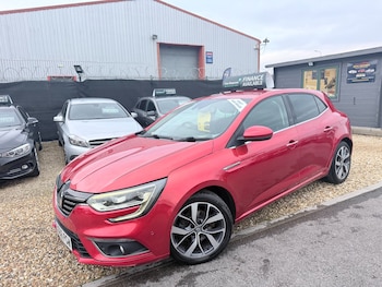 Used Renault Megane 2016 for sale - 77846505: Photo