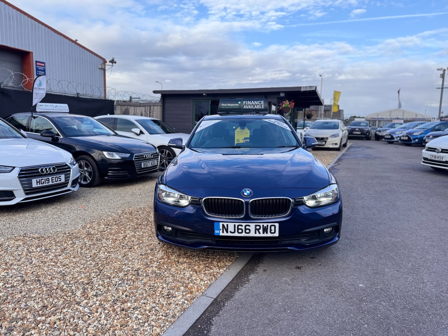 Used BMW 3 Series 2016 for sale - 76508588: Photo 2