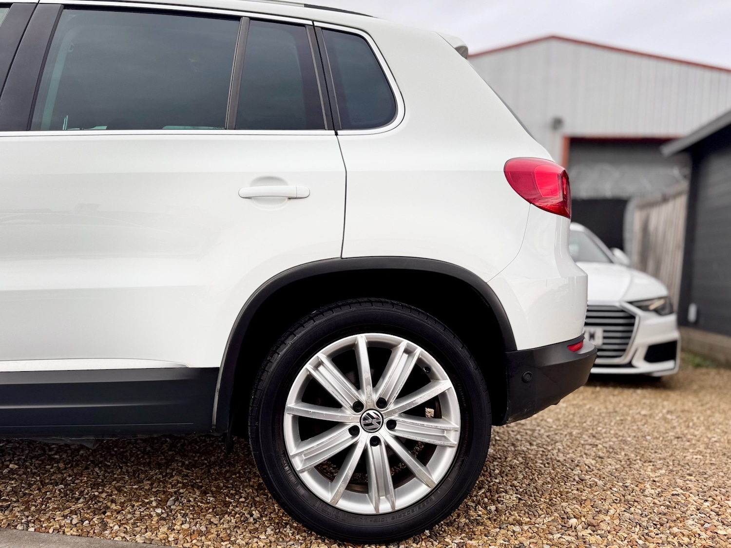 Used Volkswagen Tiguan 2016 for sale - 77260819: Photo 23