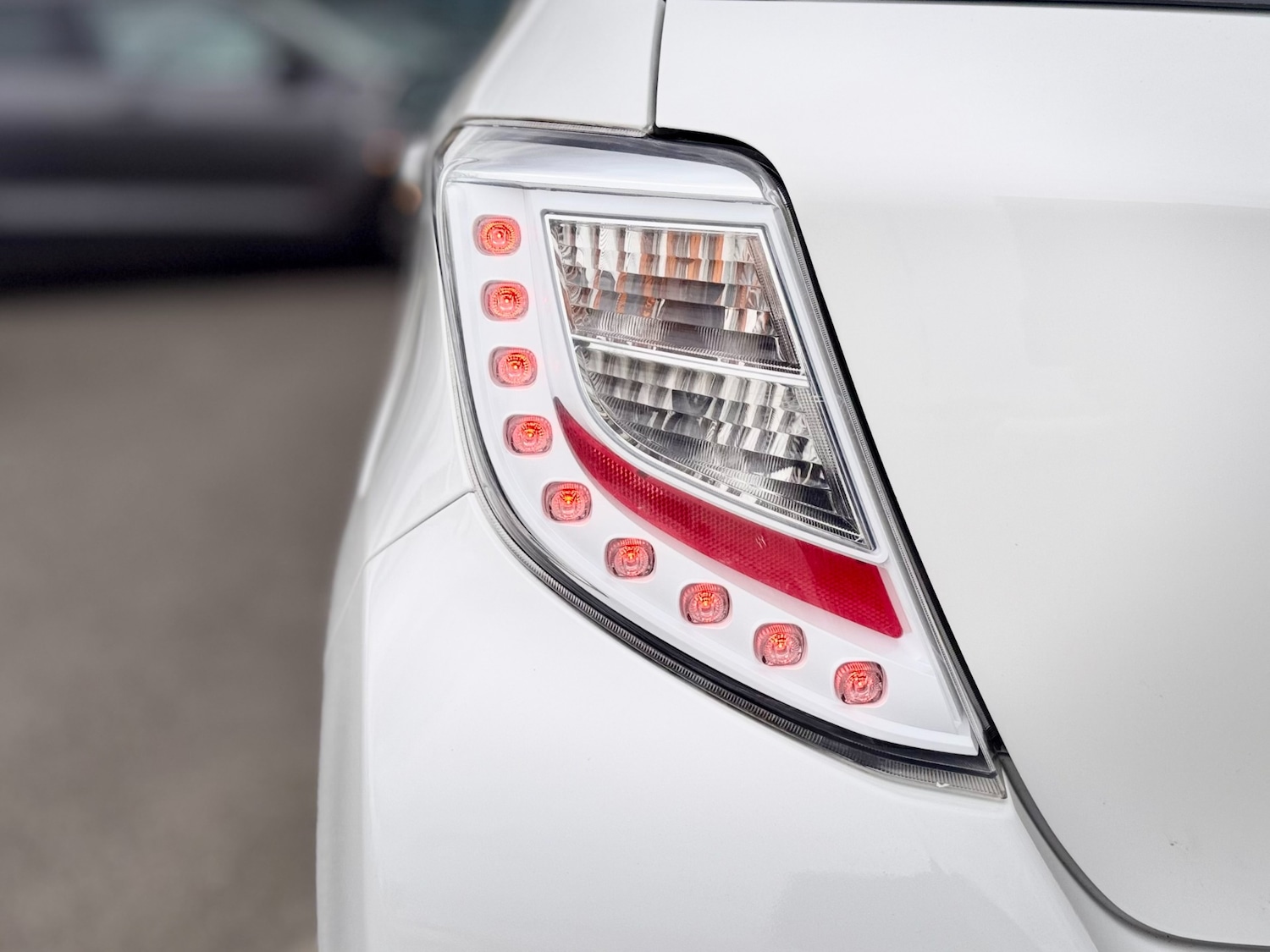 Used Toyota Yaris 2013 for sale - 77167836: Photo 46