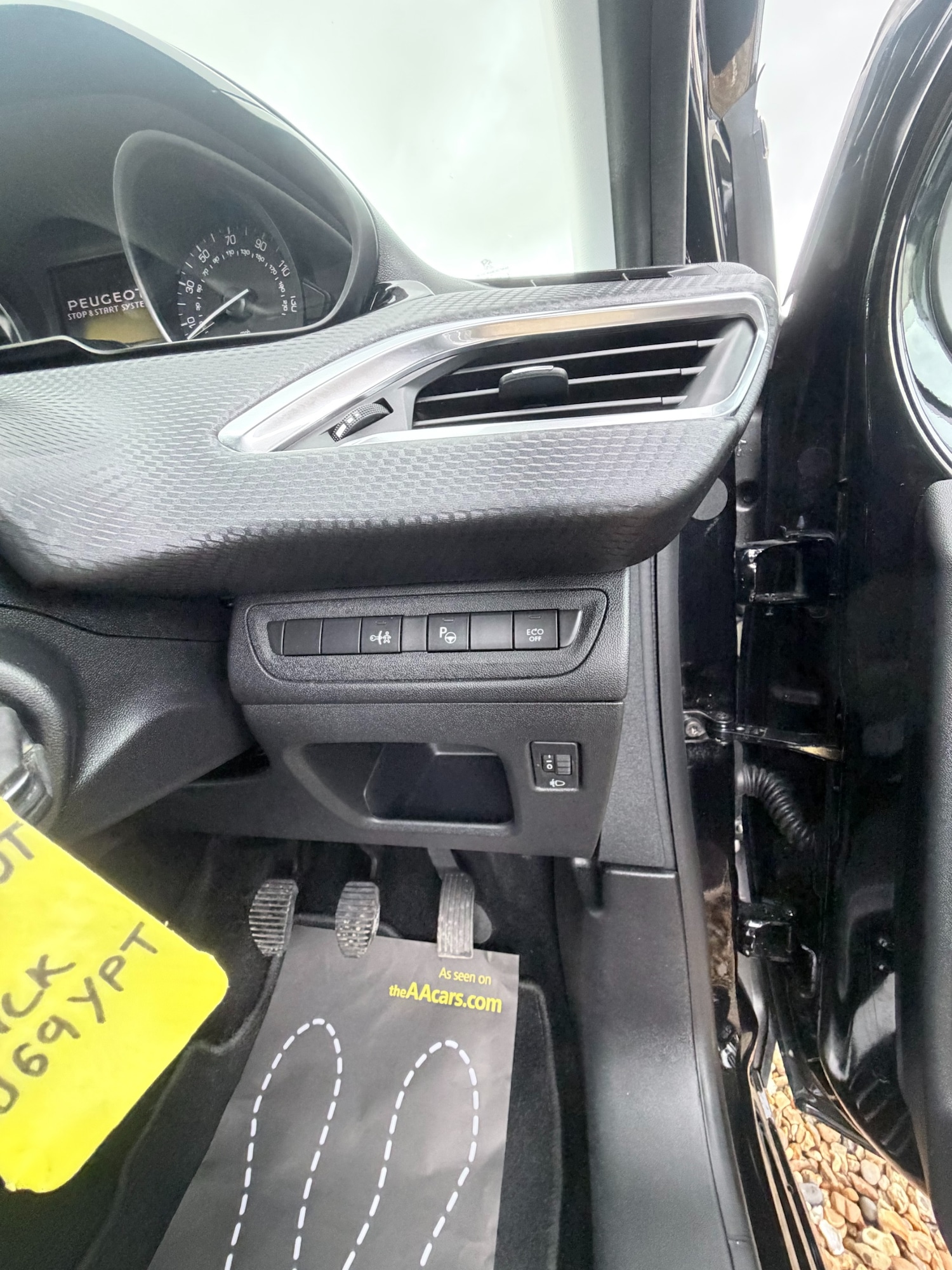 Used Peugeot 208 2019 for sale - 77502274: Photo 25