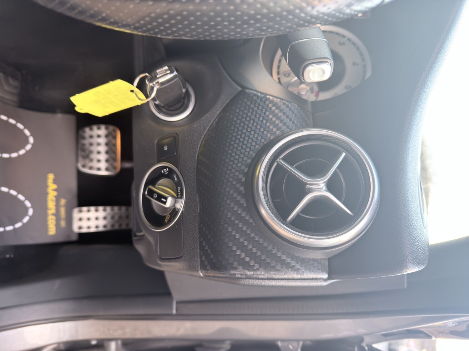 Used Mercedes-Benz A-Class 2015 for sale - 77502750: Photo 25